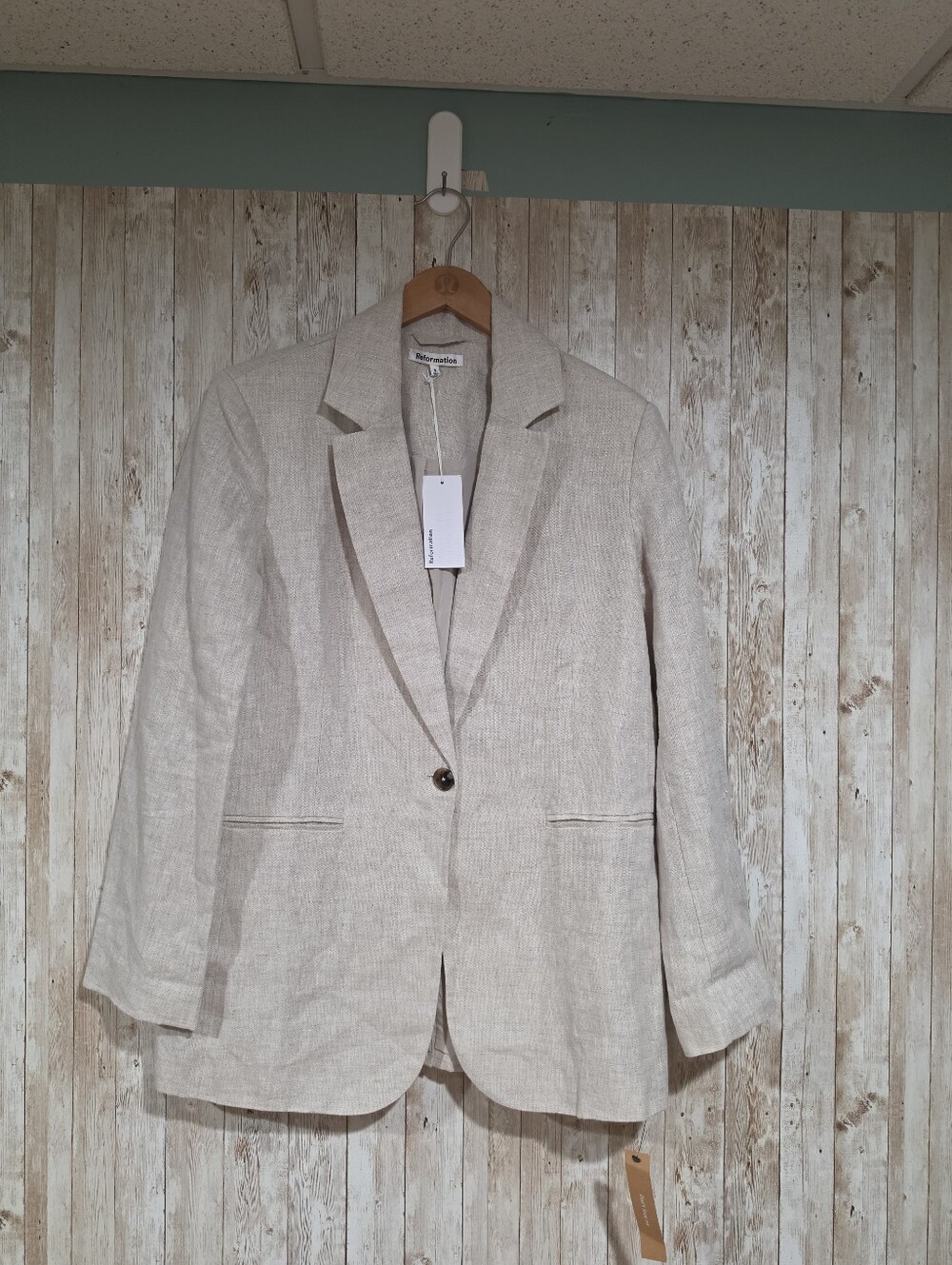 Reformation Classic Relaxed simgle Button Blazer 100% Linen S NWT Minimalist